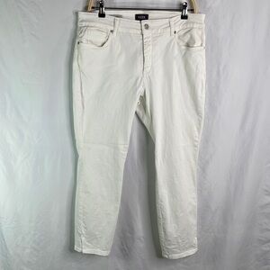 NYDJ Ami skinny ankle white jeans